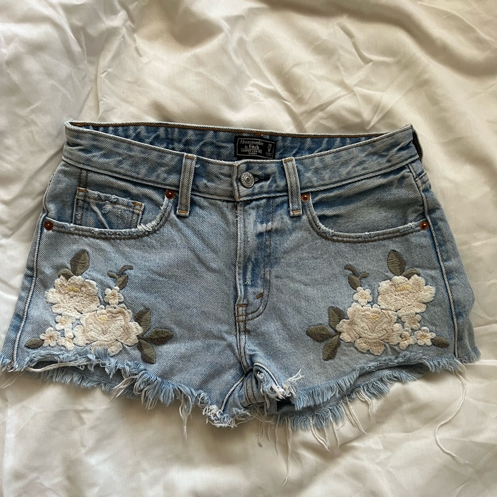 Cute light denim booty shorts